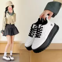 2026小白鞋女冬季新款韩版ins女学生加绒运动百搭板鞋街拍