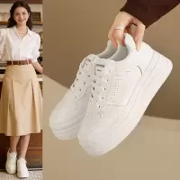 2026小白鞋女春季新款韩版ins女学生休闲运动百搭板鞋街拍
