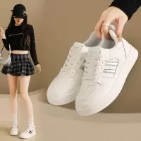 2026小白鞋女春季新款韩版ins女学生休闲运动百搭板鞋街拍