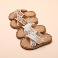 女童交叉带串珠休闲凉拖鞋2026夏季公主鞋韩版居家外穿凉拖鞋