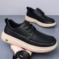 男鞋2026新款英伦百搭休闲皮鞋青年复古工装户外鞋韩版时尚板鞋