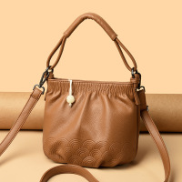 包包女包新款2026斜挎包水桶包 大气时尚妈妈包女单肩包