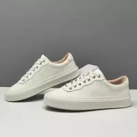 男士真皮板鞋男款潮流百搭欧洲站男鞋舒适透气小众潮鞋男生休闲鞋