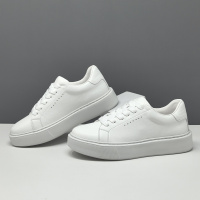 男生头层牛皮白色板鞋男款潮鞋真皮百搭欧洲站男鞋透气男士小白鞋