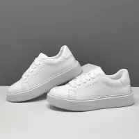 男生头层牛皮白色板鞋男款潮鞋真皮百搭欧洲站男鞋透气男士小白鞋