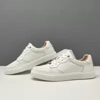 真皮板鞋男款潮流百搭鞋子欧洲站男鞋头层牛皮透气低帮男士休闲鞋