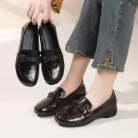 2026新款春秋季软底单鞋女圆头花皮女鞋厚底小皮鞋复古真皮乐福鞋