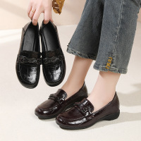 2026新款春秋季软底单鞋女圆头花皮女鞋厚底小皮鞋复古真皮乐福鞋