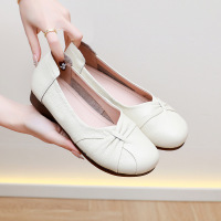 真皮女鞋复古妈妈鞋软底不累脚百搭透气牛皮单鞋2026春平底休闲鞋