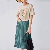 云上生活夏季品简约文艺中长款百搭百褶半截裙