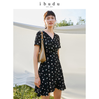 伊布都ibudu2020夏季新款V领花朵印花腰带荷叶边连衣裙
