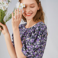 三彩2020夏季新款U型领复古印花泡泡袖小个子碎花连衣裙