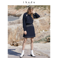 伊布都ibudu2020春季新款圆领镂空修身长袖连衣裙