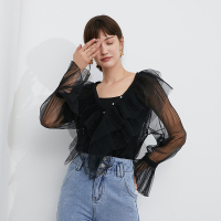 伊布都ibudu2020秋季新款荷叶边V领直筒喇叭袖蕾丝衬衫两件套