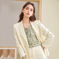 三彩2020秋季新款戗驳领双排扣腰带直筒黑科技三防长袖西装外套女