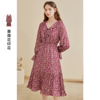 三彩2020秋季新款荷叶边V领蔷薇花印花优雅喇叭袖连衣裙女