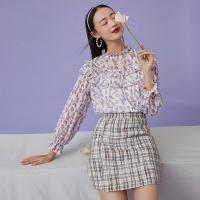 三彩2020冬季新款木耳边立领喇叭袖原创印花长袖雪纺衬衫两件套女