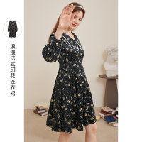 三彩2020冬季新款 花边珍珠娃娃领条绒印花裙法式长袖连衣裙女