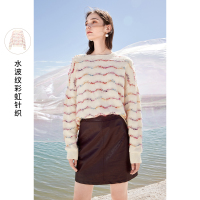 三彩2020冬季新款圆领落肩袖水波纹彩虹针织套头针织衫女