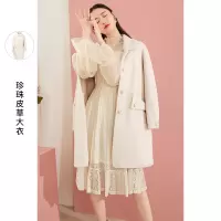 三彩2020冬季新款娃娃领珍珠扣皮草外套全羊毛皮草大衣女