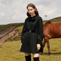 三彩2020冬季新款圆领丝绒蝴蝶结腰带长袖斗篷型毛呢双面呢大衣女