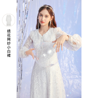 三彩2020冬款轻奢系列浪漫小白裙娃娃领修身大摆长裙