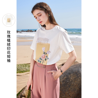 三彩2021夏季新款玫瑰植绒印花圆领T恤女设计感小众短袖纯棉上衣