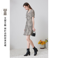 三彩2021夏季新款设计感小众豹纹连衣裙v领短款印花裙子显瘦气质