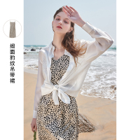 三彩2021夏季新款优雅气质v领吊带裙女豹纹中长款海边度假连衣裙