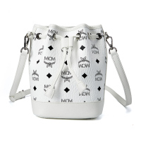 MCM奢侈品 女士Dessau Visetos系列白色印花LOGO人造革配牛皮革迷你抽绳手提单肩斜挎包水桶包MWDCSD