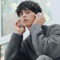 新港风男装 2020冬李新款质地柔软毛衣男圆领套头针织衫上衣G4002HL