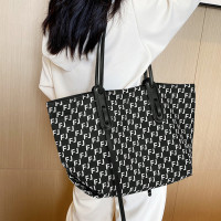 马克华菲时尚优雅女包大容量单肩包女包学生书包大包