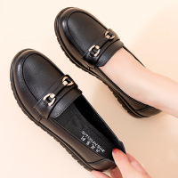 春秋款单鞋妈妈鞋软底防滑中老年女平底皮鞋舒适休闲老人奶奶