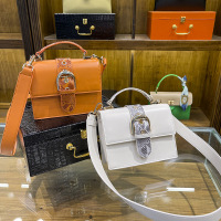 蛇纹小方包时尚小众设计立体斜挎包包橙色宽肩带磁扣手提包单肩