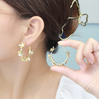 kulana韩版镶珍珠五朵梅花c形耳环显脸小简约百搭耳饰女