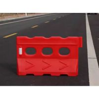 塑料水马 1400mm*750mm 8KG 单位:个