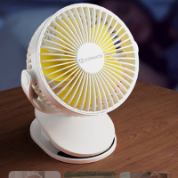 艾美特 小风扇桌面便携式小型电风扇3000毫安充电办公宿舍学生床头夹扇台夹扇 AH23米色[2000毫安充电款/三档]