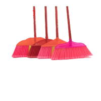 鸣固 开丝硬毛除尘扫帚塑料橡胶 清洁环卫笤帚 木柄+彩色开丝四排硬毛扫把