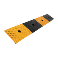 鸣固 马路牙子台阶垫 斜坡垫板 橡胶塑料路沿坡汽车台阶上坡 垫橡胶定位器 100*15*3cm橡胶路沿坡方块纹路