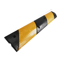 鸣固 橡胶线槽减速带 护线压线板盖线板电缆保护槽板室外15cm宽波点一线1000*150*30 TS165680400