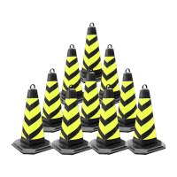 鸣固 反光路锥方锥 雪糕筒路障警示柱交通设施 橡胶款4斤重(黄黑斜纹无字)10个装