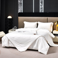 金丝莉(kintheri) 60支贡缎蚕丝双胎被 JB-1355 200*230cm
