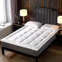 酒店舒适垫150*200cm适用1.5米床仿羽布面料 单位:条