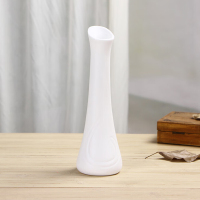 陶瓷小花瓶 白初(单瓶) 高20cm*瓶口3.5cm*瓶底6.6cm*瓶颈2.88cm