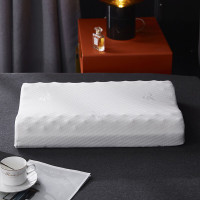 皮尔卡丹记忆棉按摩枕PCAZ-0110