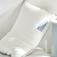 维科家纺3M透气纤维枕74*48cm随机颜色