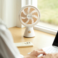 小熊 桌面电风扇 DFS-H08G5 白色
