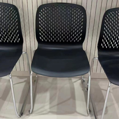 弓形脚办公椅 职员电脑椅 学校培训椅 堆叠会议椅 黑色 一件
