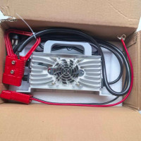 阿托拉思 免维护蓄电池充电机 SMCZ6-2425A/1个