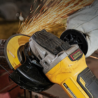 ariter 锂电式无刷角磨机DCG405N两电一充20V 4.0Ah